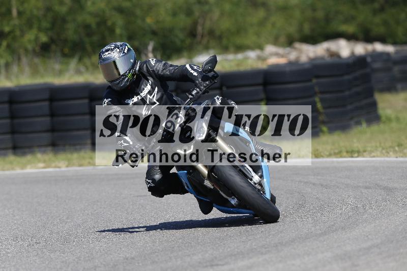 /Archiv-2025/48 25.08.2025 Cornu Master School ADR/gruen-vert/93